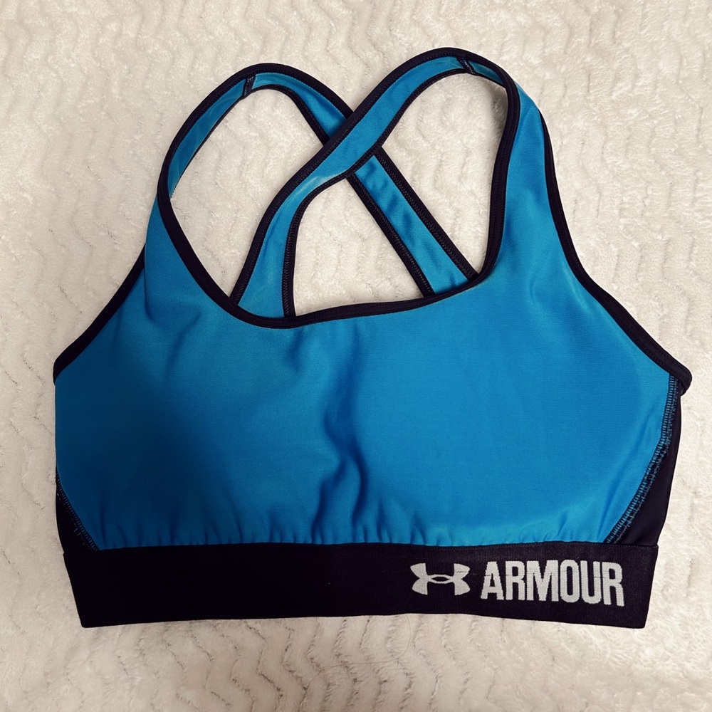 Under armor contrast color sport bra